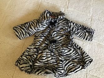 Girls soft-light-warm coat with zebra design
