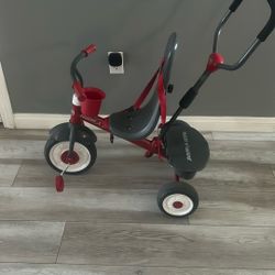  Radio Flyer 4-in-1 Stroll ’N Trike 