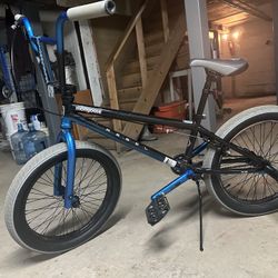 Brand New Bike I Used It Sometimes Like 4 Times And I Didn’t Ride It Anymore Just Tryna Get Rid Of If 