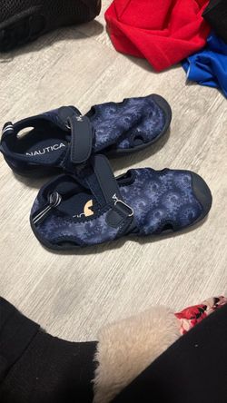 Used Kids swimming shoes size 11