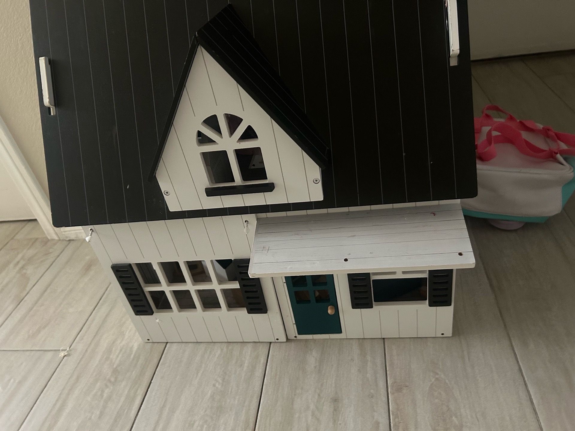 Doll house