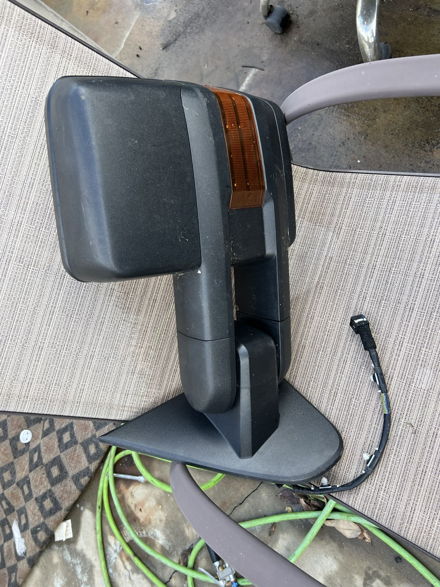 Chevy Silverado Tow Mirrors