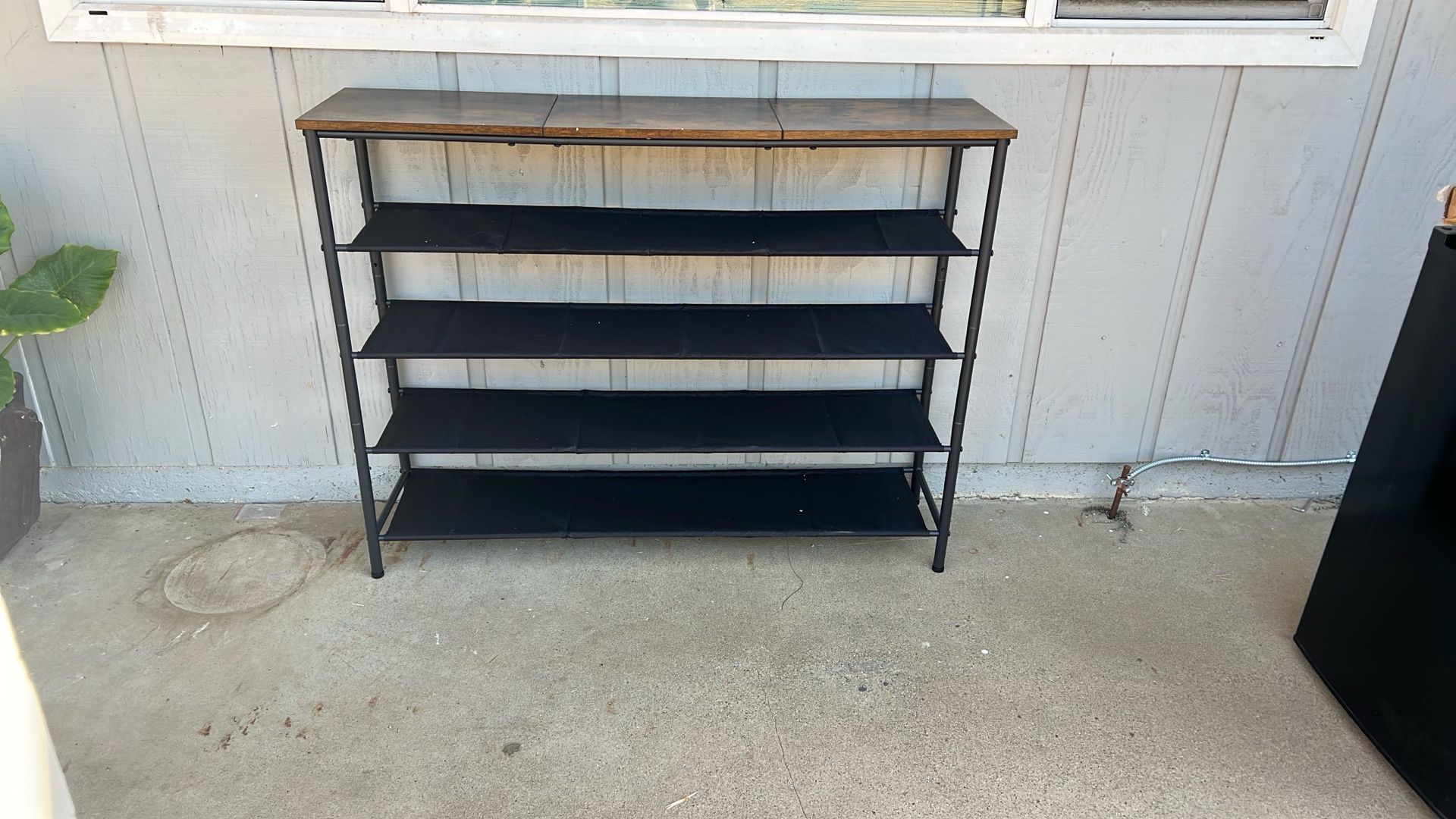 shoes rack