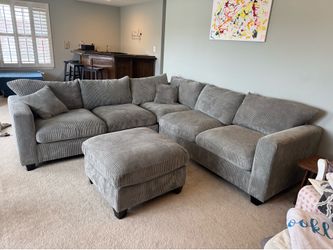 Like-New Sectional Couch + Ottoman – $200 OBO