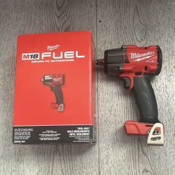 Milwaukee M18 FUEL impact Wrench