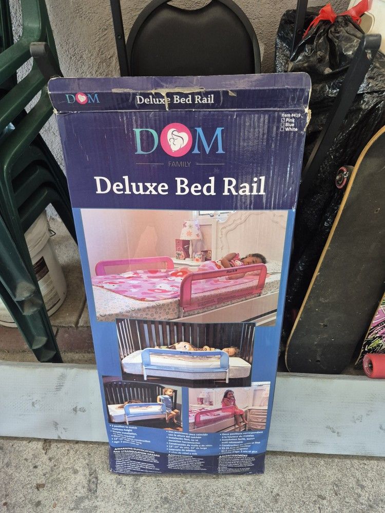 Deluxe Bed Rail DOM Pink