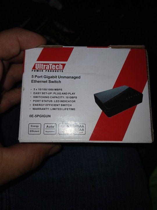 Ultratech 5 Port Ethernet Switch