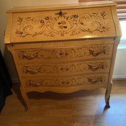 Desk. $$ Price Reduced $$