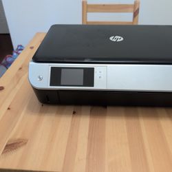 HP ENVY 5530 Printer Scanner Copier