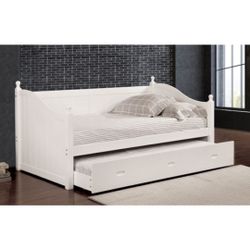 White Daybed With Trundle 