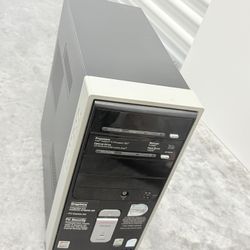 Compaq Presario SR1900NX Intel Pentium  3.06GH 512MB “as Is “ Turns On Fine thats all i know  I have no idea on functionality or Features use the pict