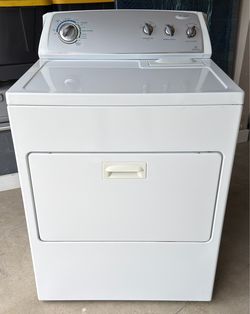 Whirlpool dryer with Sensor Dry and Wrinkle Shield