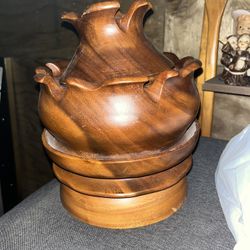 Rosa’s Monkeypod Lazy Susan