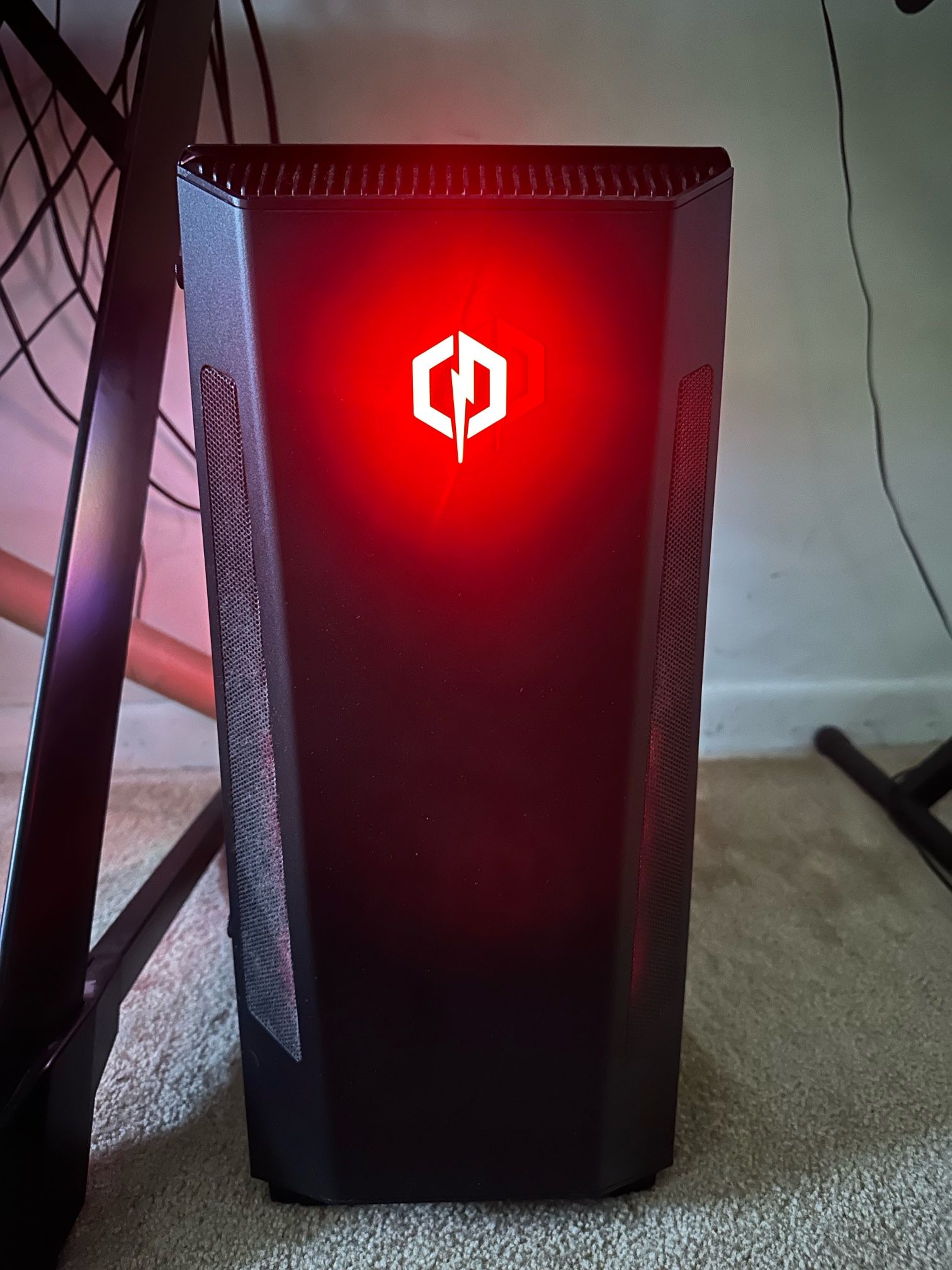 CyberPowerPC Gaming PC ET8834 AMD Ryzen 3 2300X - 64GB RAM - Windows 10