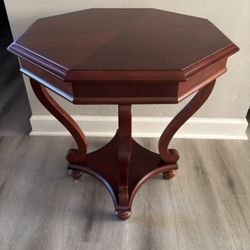 Bombay Furniture Carved Octagon End Table