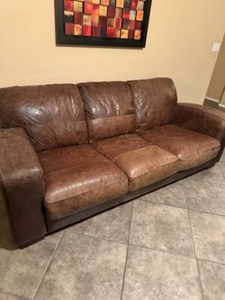 2 Full Size Leather Couch’s 