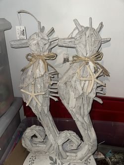 Wood Seahorses