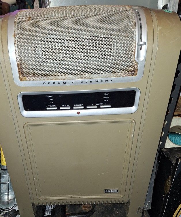 Vintage Lasko Ceramic Element Heater