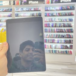 Apple Ipad 6 Unlocked 128 GB