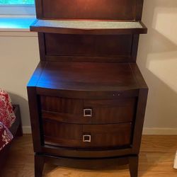 2 Night Stand Tables With Glass And Light  Dark Wood Great Conditions 