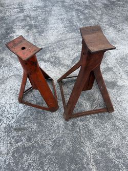 Jack Stands.