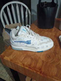 Men's Louis Vuitton size 11
