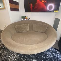 Round Couch Like New BEST OFFER!