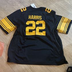 Embrace the legacy of the Steel City with this Najee Harris #22 Pittsburgh Steelers Color Rush jersey!