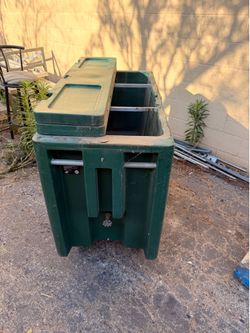 Insulated Ice caddy’s