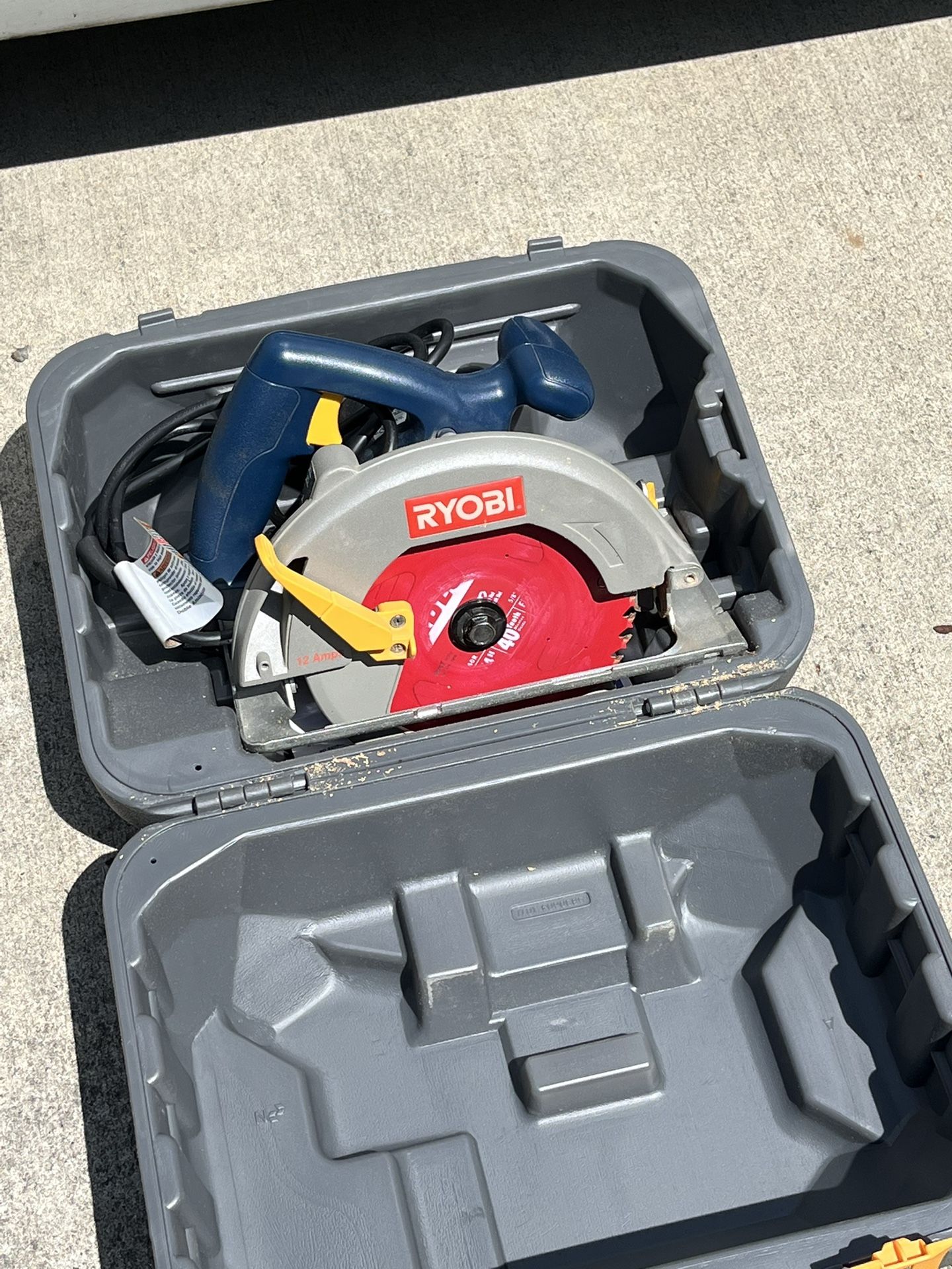 Ryobi 12A Corded Skill Saw