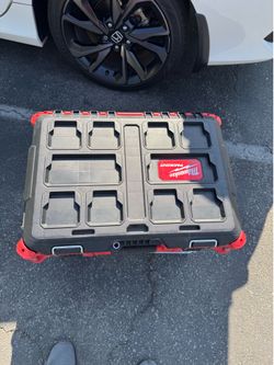 Milwaukee Packout