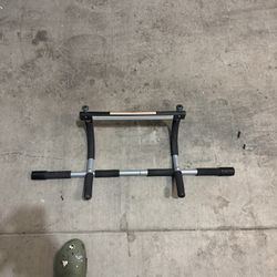 Pull Up Bar For Door