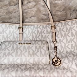 MK Handbag 