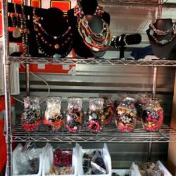 MYSTERY JEWERLY JARS