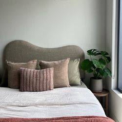 Lulu and Georgia Headboard