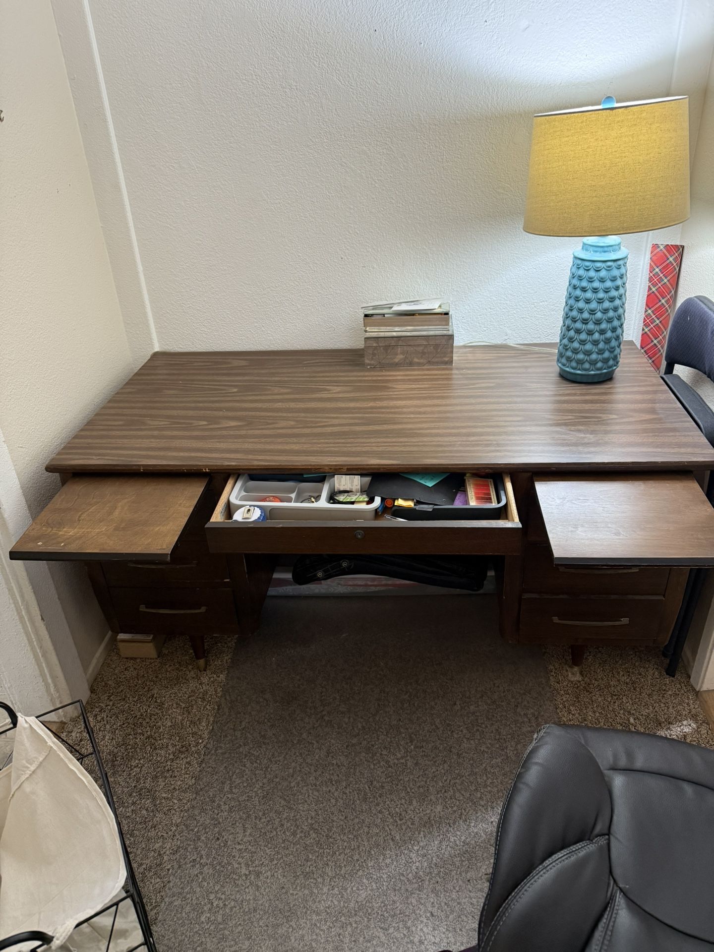 Arts &Crafts Mid Century Desk 60”x29dx29h