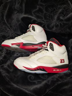 AIR JORDAN RETRO 5 "Fire Red" Size 12 men