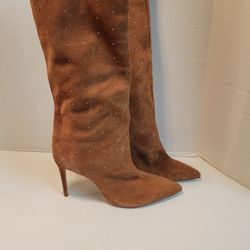 Women's Size 11 BOOTS 