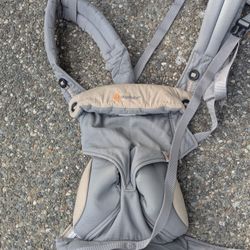 Ergo Baby Carrier