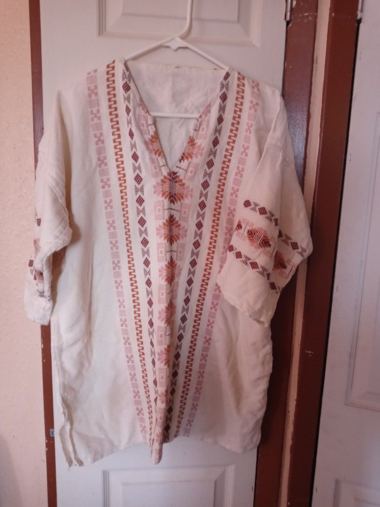 Camisa Buchona Tallas L, XL for Sale in Agua Dulce, Texas - OfferUp