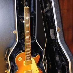 2010 Epiphone Les Paul Standard Guitar with Gator Hard Case 