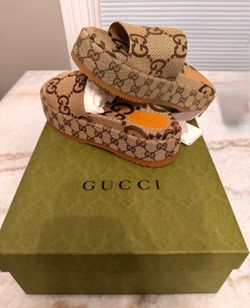Women's platform slide sandal