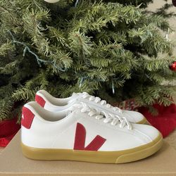 Veja Leather Sneakers 
