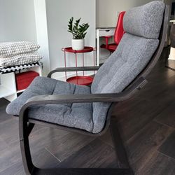 2 armchairs and 1 ottoman (square pouffe)