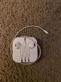 Apple IPhone Earbuds