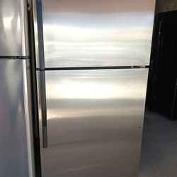 Kenmore Refrigerator Works Good 👍2️⃣ Months Warranty 📌