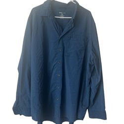Swiss Tech button up shirt Adult 3XL blue long sleeve hiking mens casual.   Swiss Tech blue button down shirt Double pocket with side zipper Jacket li