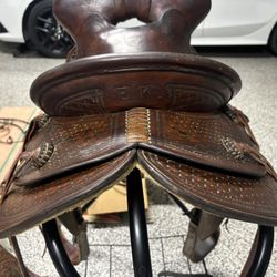 N. Porter Roping Horse Saddle Size 13