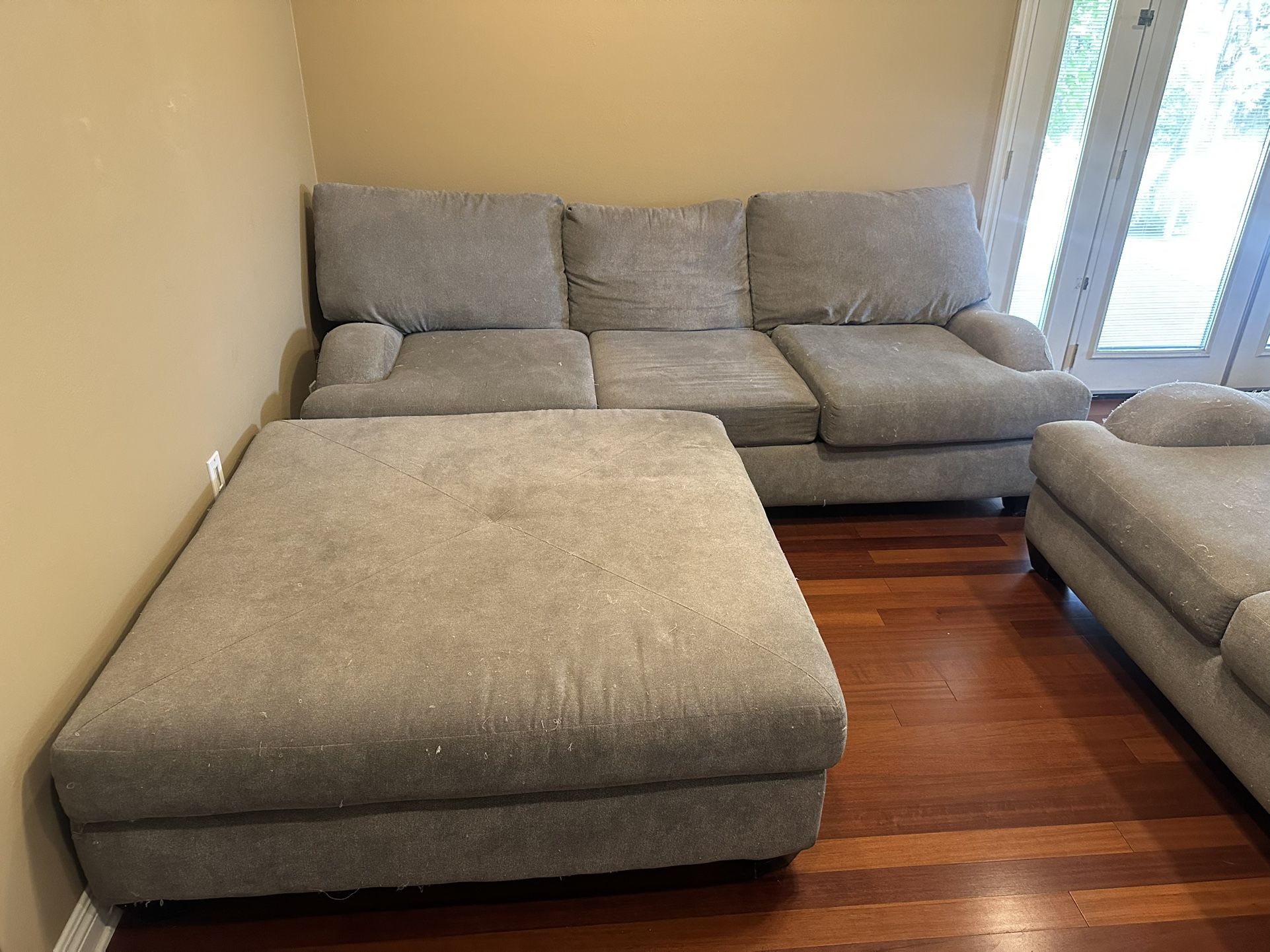 FREE Couch, Loveseat, And Ottoman MOVING NEED GONE ASAP