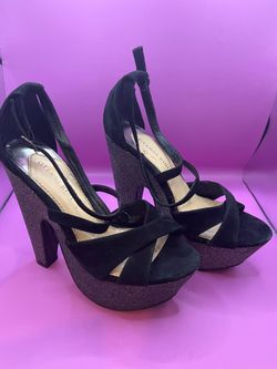 Gianni Bini Platform Sandals